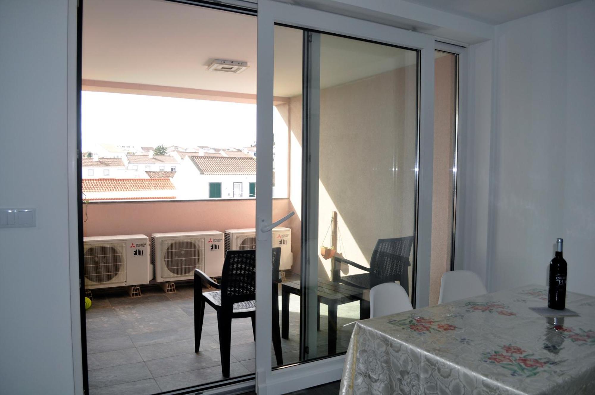 Spacious Seaside Apartment A - Faraway Lagoa  Eksteriør billede